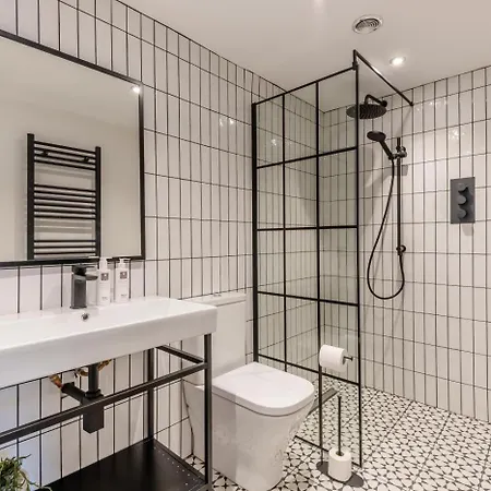 3 Bed In Oc-h30704 *