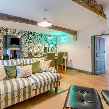 3 Bed In Oc-h30704 Casa de Férias *